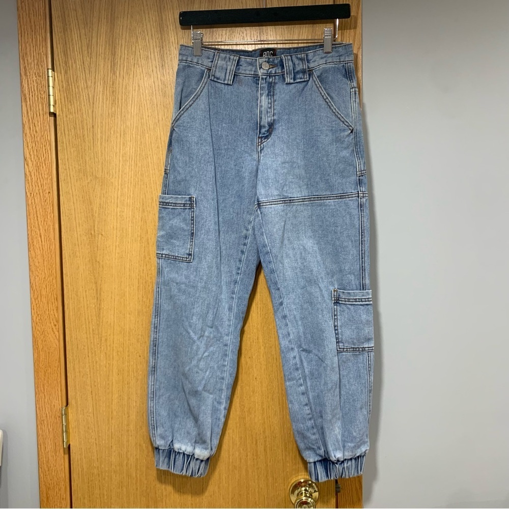 BDG Urban Outfitters Blue Denim Cargo Jogger Jeans - Size 26
